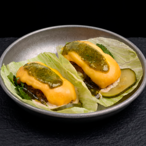 plato-principal-goloxo-samm-cheeseburger-texas-corea-hamburguesa-sin-pan-gourmet